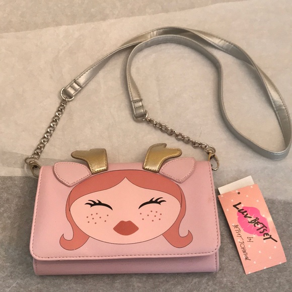 Betsey Johnson Handbags - Betsey Johnson Crossbody Bag